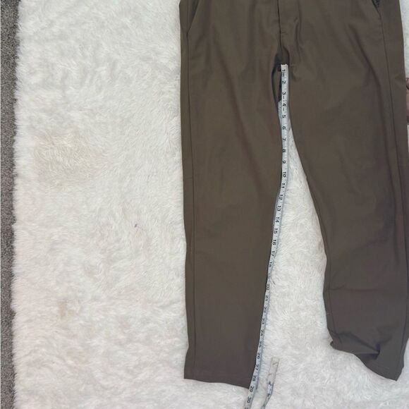 Lululemon Commission Pant Slim in Artifact Size 33 - Picture 12 of 12